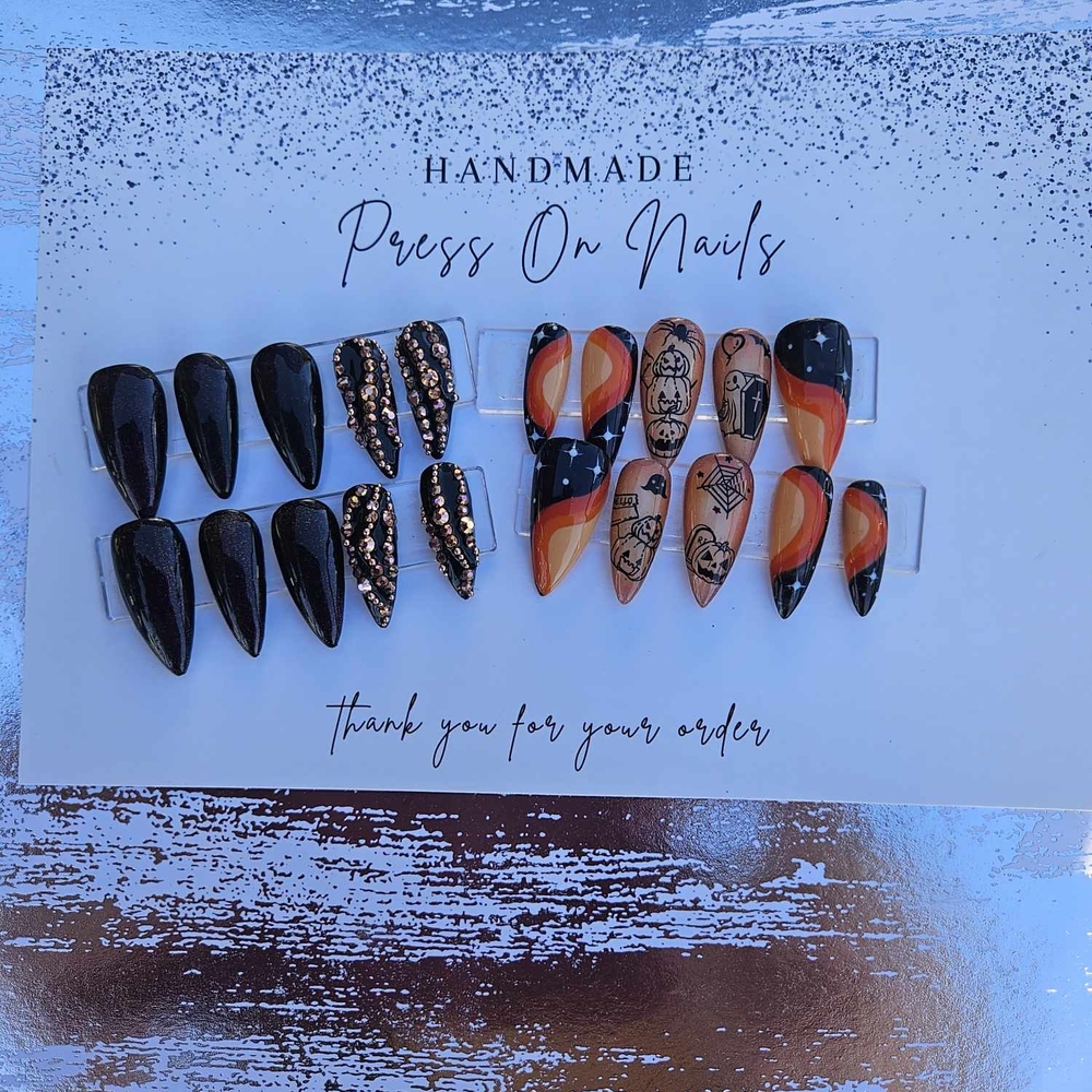 Black and Gold Press-On Nails